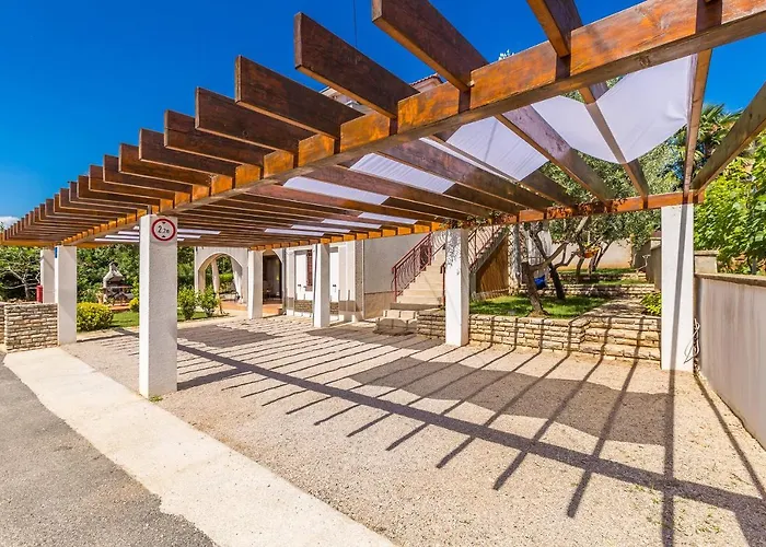 Apartments Balic - Pinezici, Krk